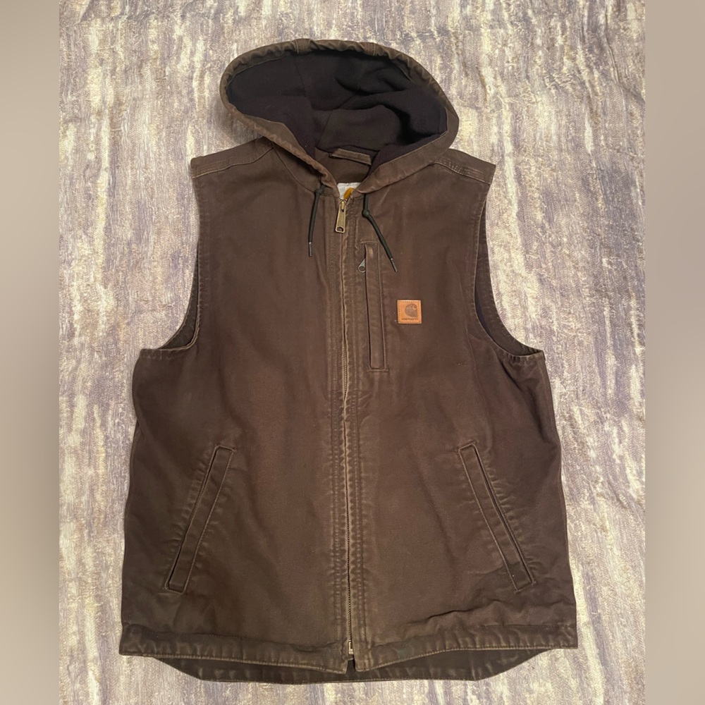 Hooded carhartt vest